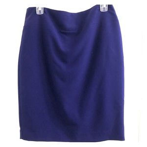 Size 6 Alfani Plum pencil skirt
